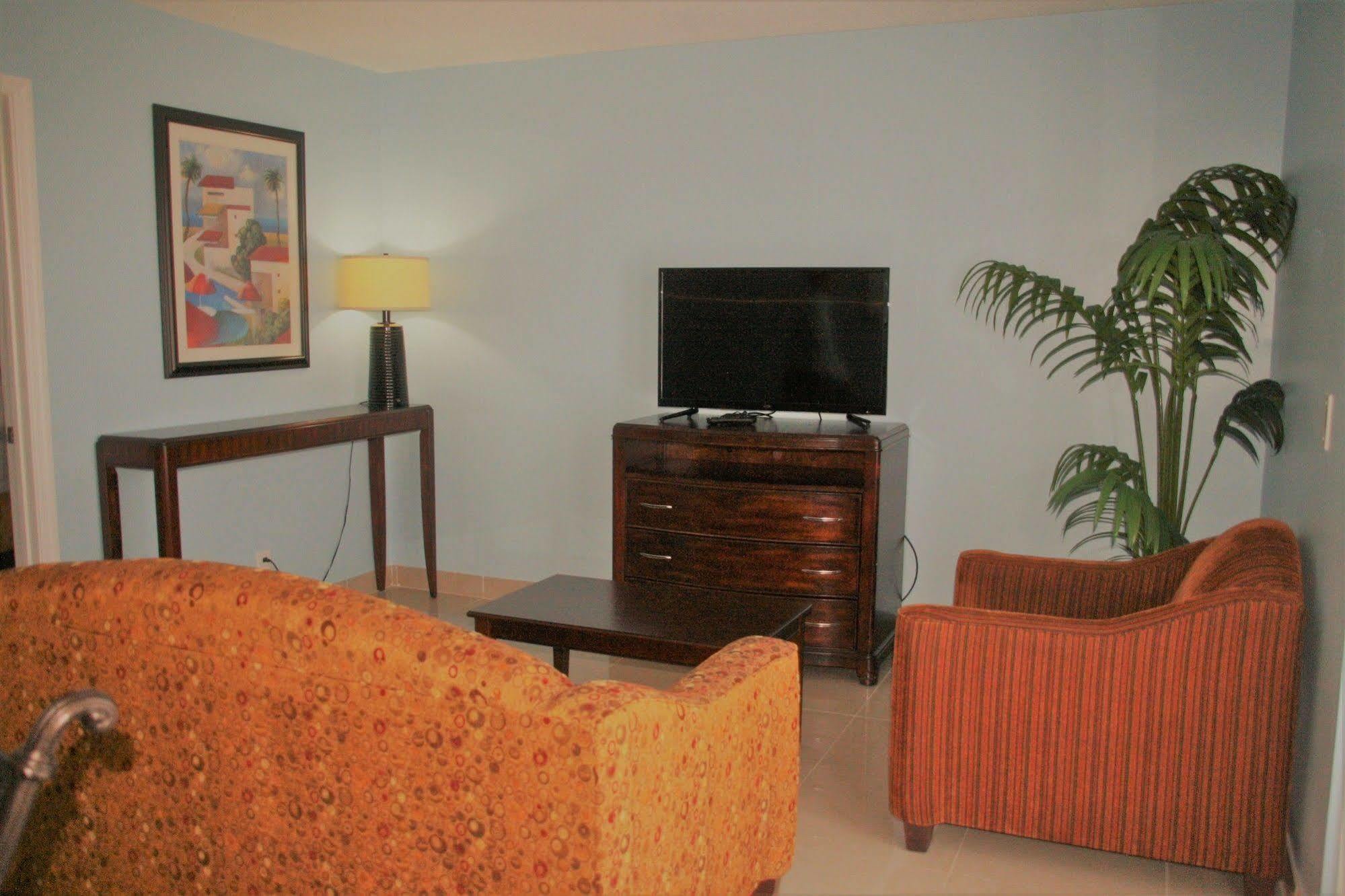 Capri Apartments Lake Worth Beach Exterior photo